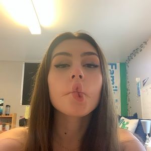 Meet your Posher, Audrey